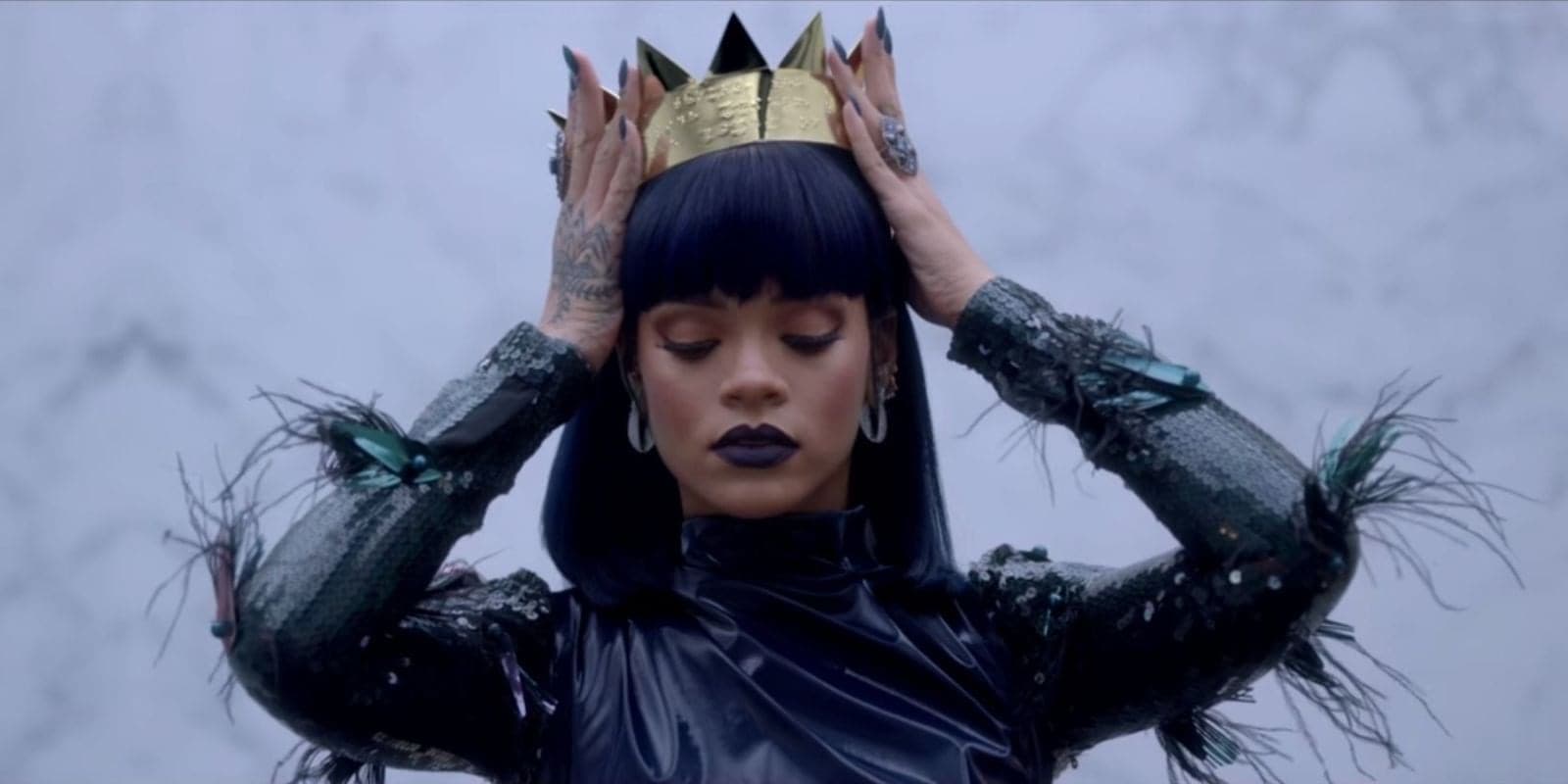 Blame it on Rihanna’s ‘Love on The Brain’ Melody