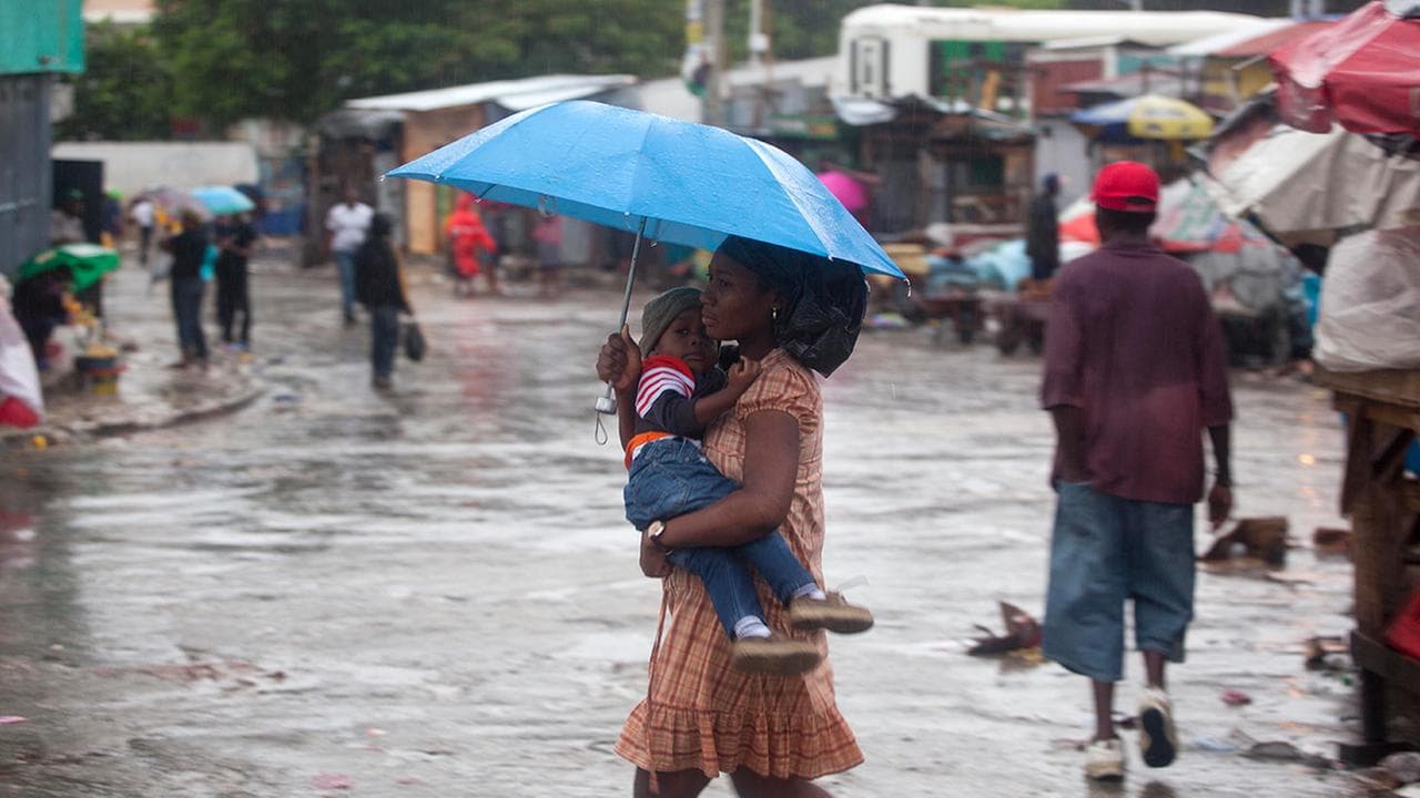 Matthew approaches Florida after devastating Haiti, Cuba and the Bahamas