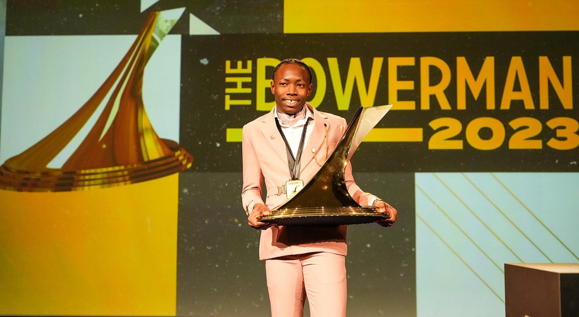 Arkansas freshman Jaydon Hibbert makes history as 2023 Bowerman Award winner