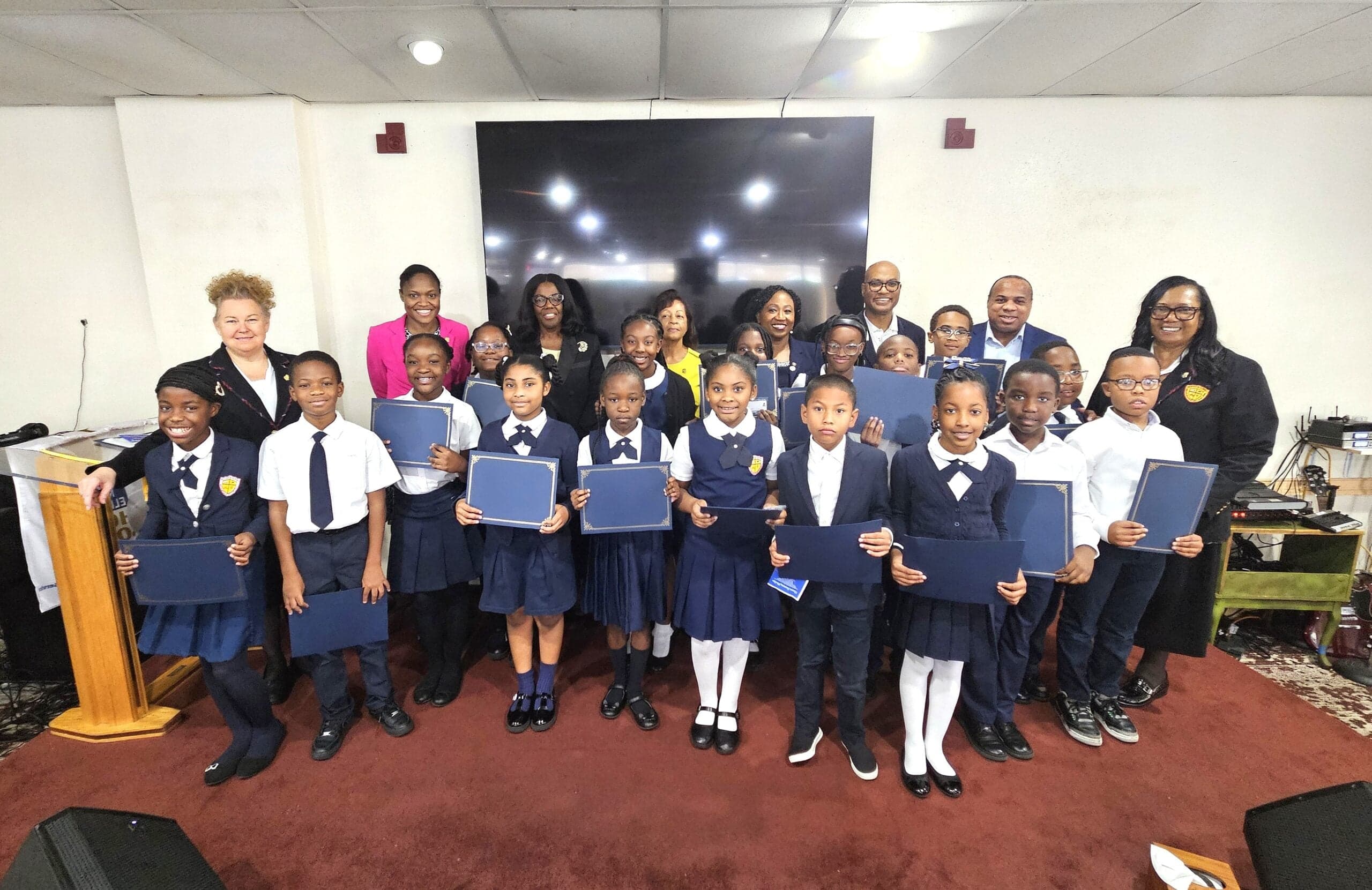 Lavern Deer inspires next generation at PenTab Academy’s Honor Society induction
