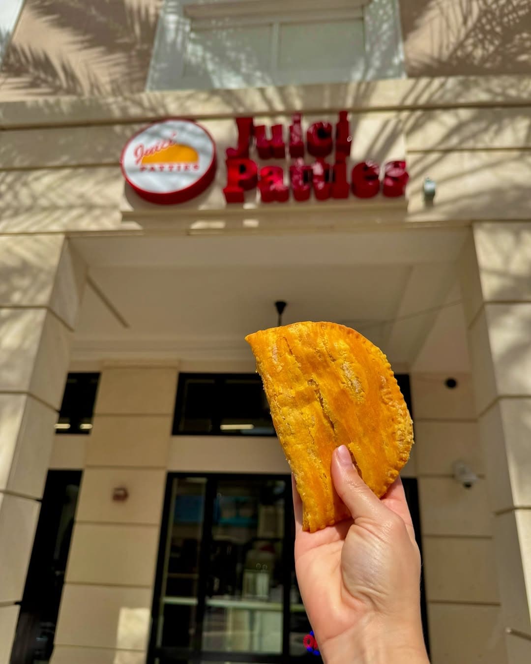 Juici Patties opens another location in South Florida