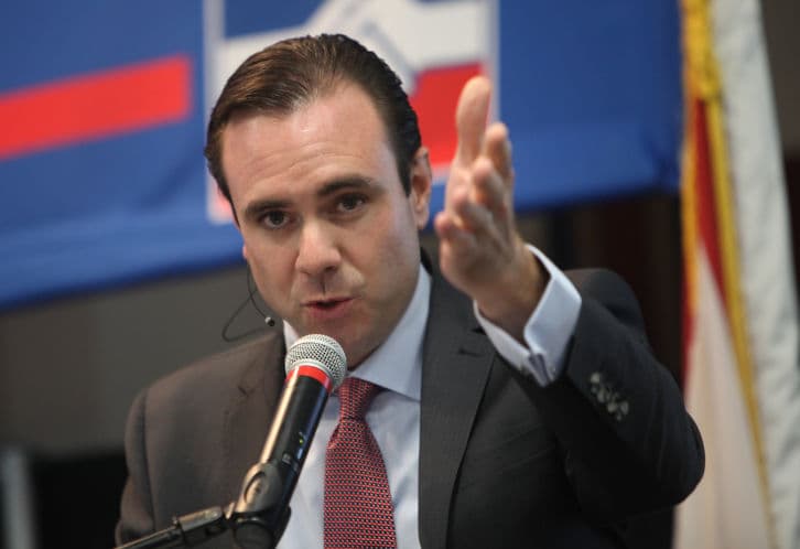 Medical marijuana leader petitioned to run for Florida Governor