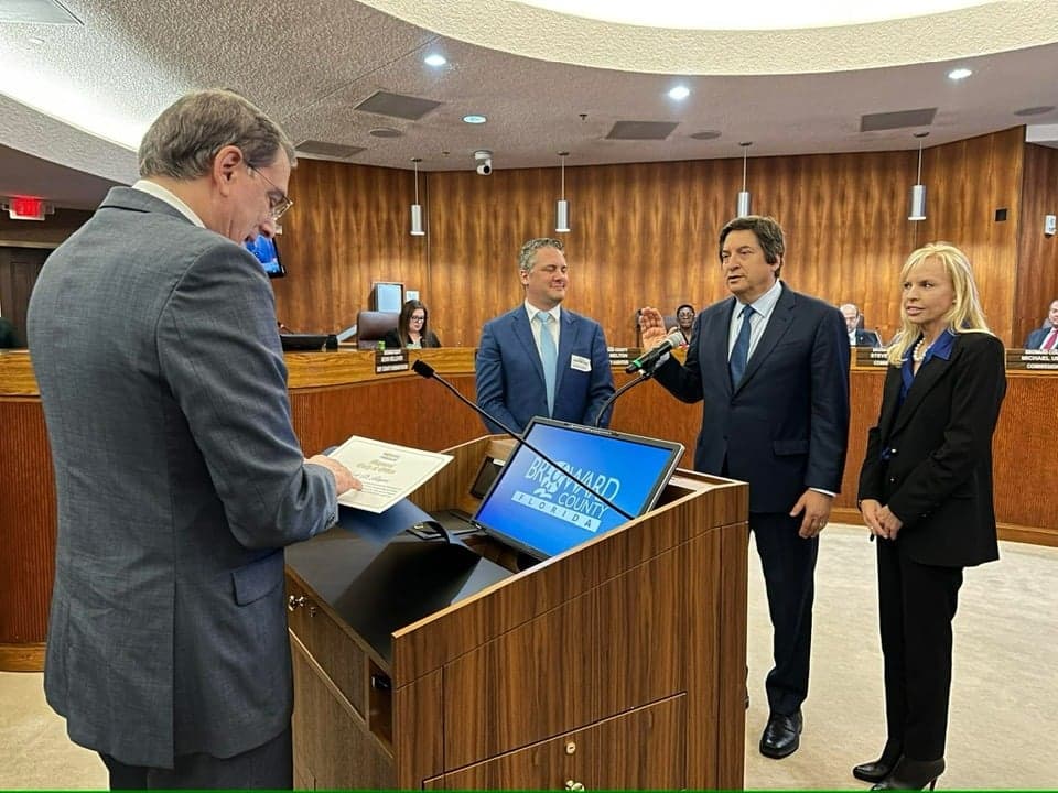 Mark Bogen returns as Broward County Mayor