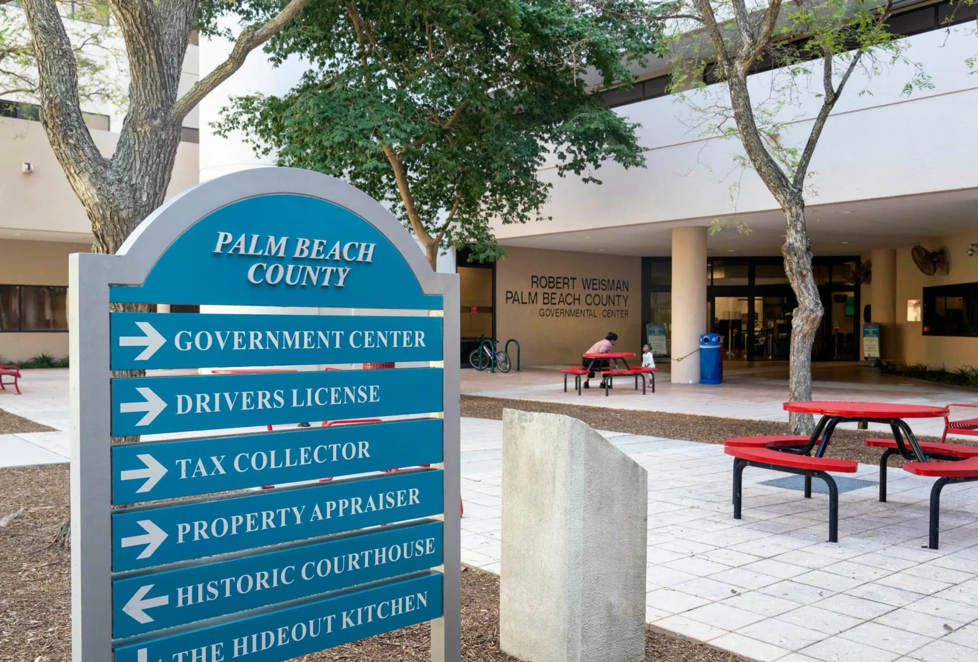 Palm Beach County Mayor addresses spending concerns amid DOGE visit