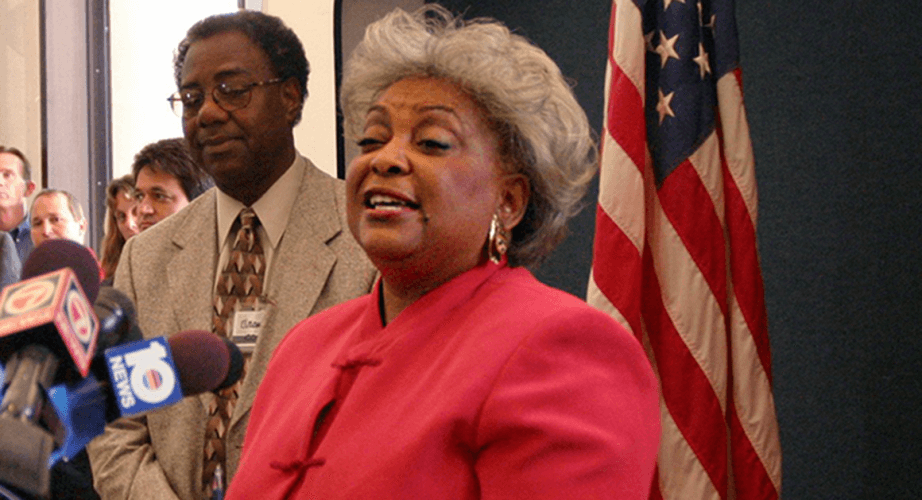 Broward judge rules in favor of Brenda Snipes