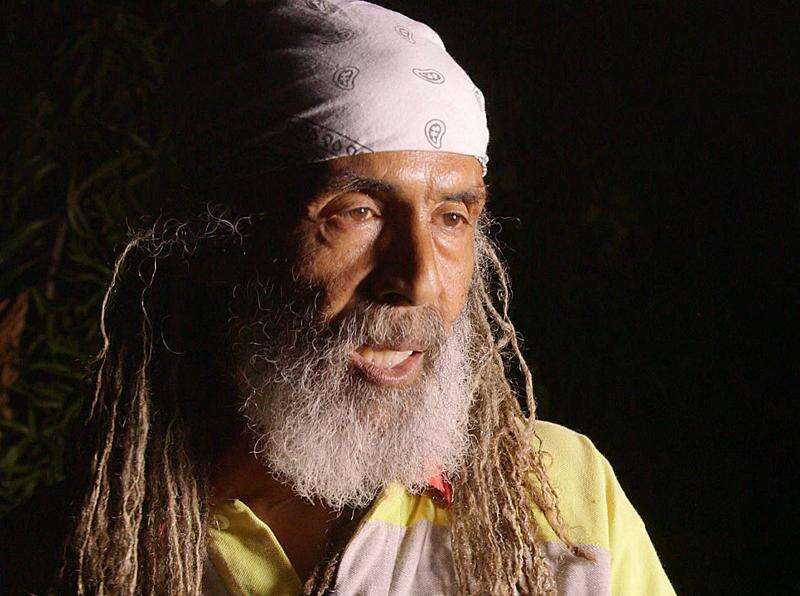 Jamaican officials pay tribute to football legend Allan ‘Skill’ Cole