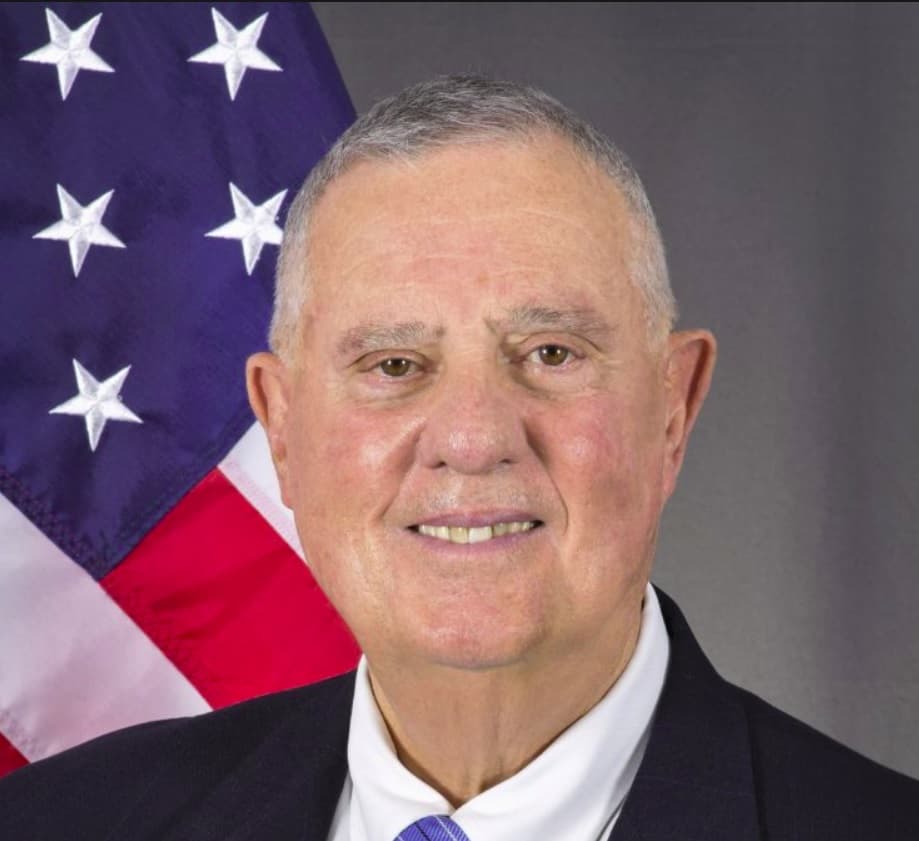 New US ambassador takes office in T&T