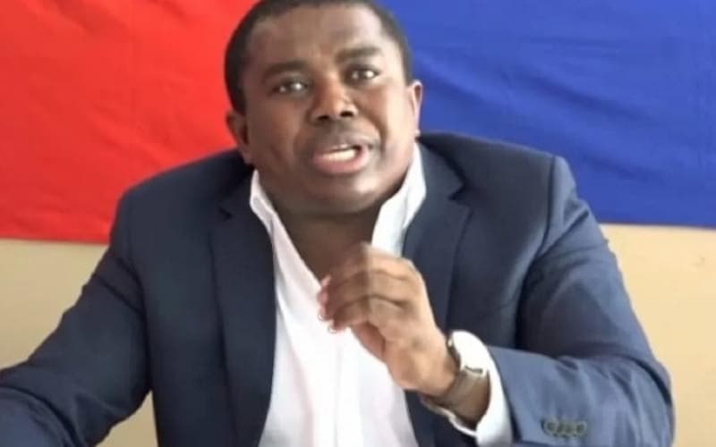 Haitian political figure André Michel barred fom US, announces presidential bid