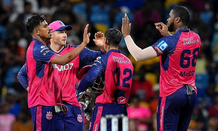 Royals soar to CPL summit after de Kock’s blistering century stuns Warriors