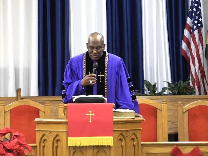 Jamaica-born bishop, wife killed in six-vehicle crash on Long Island parkway