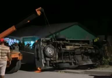 Five killed from van that overturned in St. Vincent