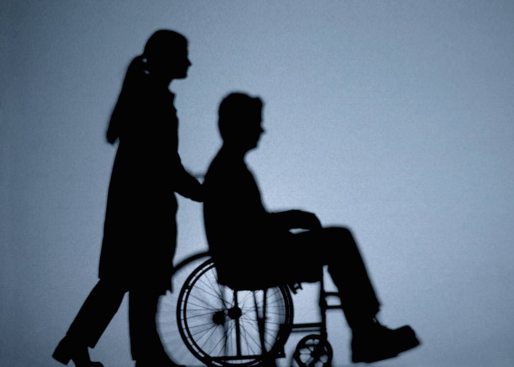 Caution! Unlicensed Palm Beach County CNAs to be fined/jailed