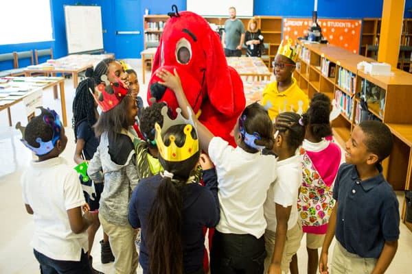 Palm Beach district schools score improved grades