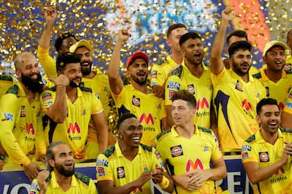 Dwayne Bravo and CSK Win Fourth Title