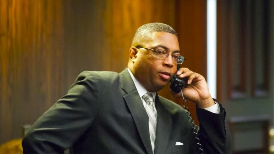 Former Florida senate Democratic leader/CRC member Chris Smith files assault rifle ban amendment