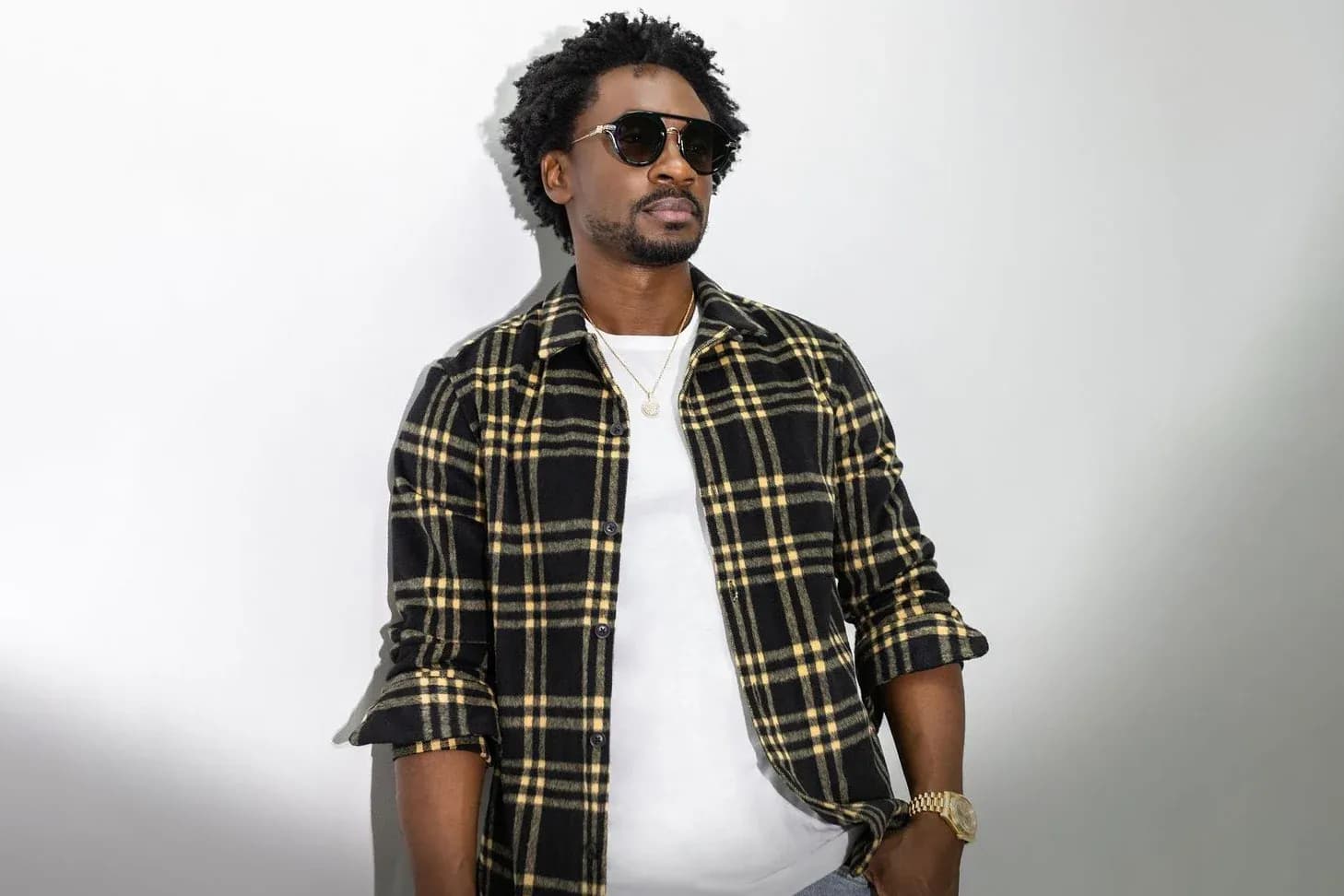 Chris Martin withdraws from Treasure Beach Food, Rum & Reggae Festival due to injury