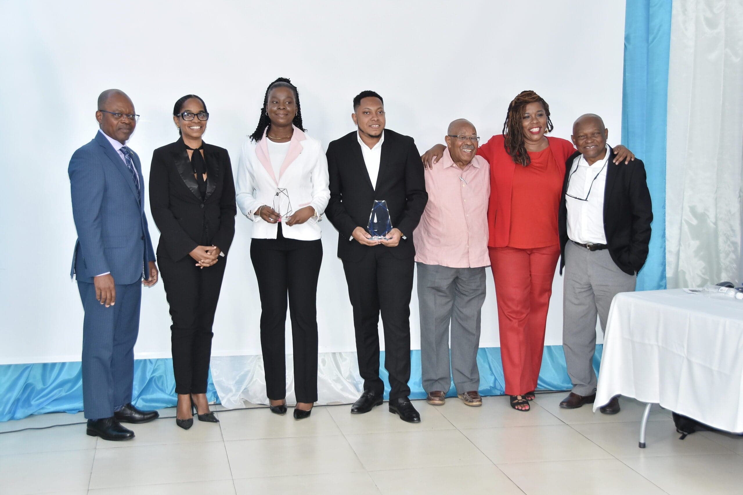 Barita Investments Limited’s Sean Davidson wins JSE Market Research Award