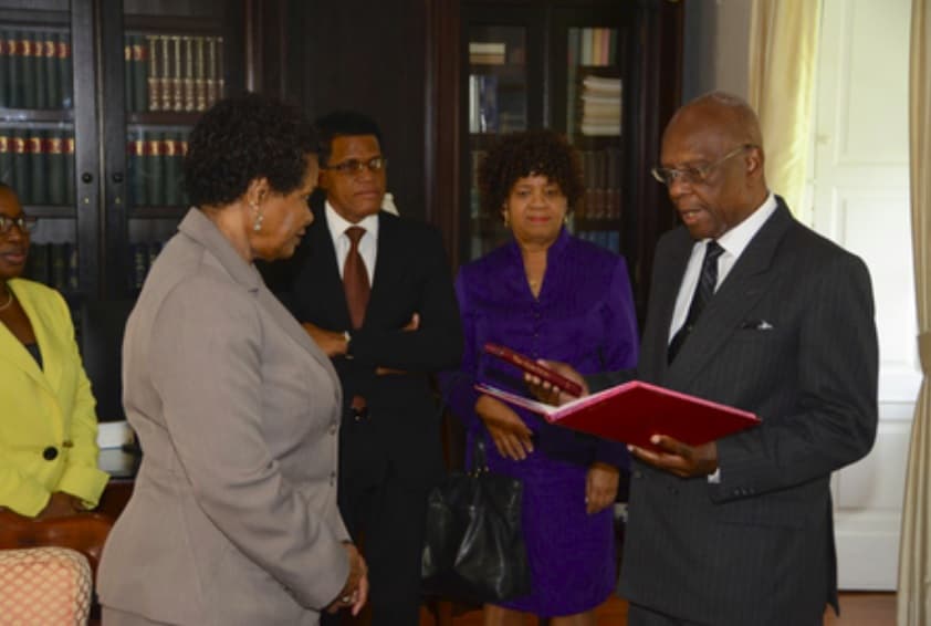 Temporary senators take oath of office in Barbados