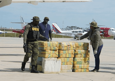 $15.3M in illegal drugs seized after plane crash in Bahamas