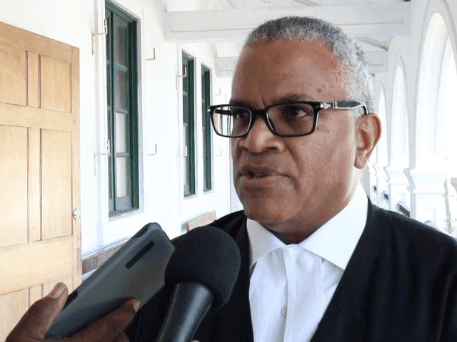 Belize’s Foreign Affairs Minister resigns, returns to legal practice