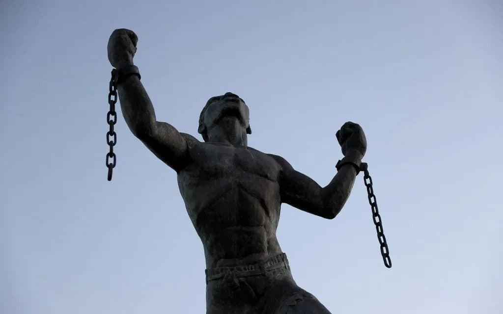 Revered UK church apologizes for slavery; offers land as reparations to Jamaicans