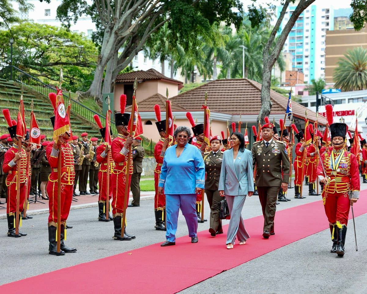 Barbados, Venezuela move to deepen ties as Mottley visits Caracas