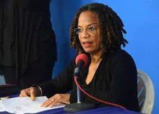 Bermuda to allow in unvaccinated tourists