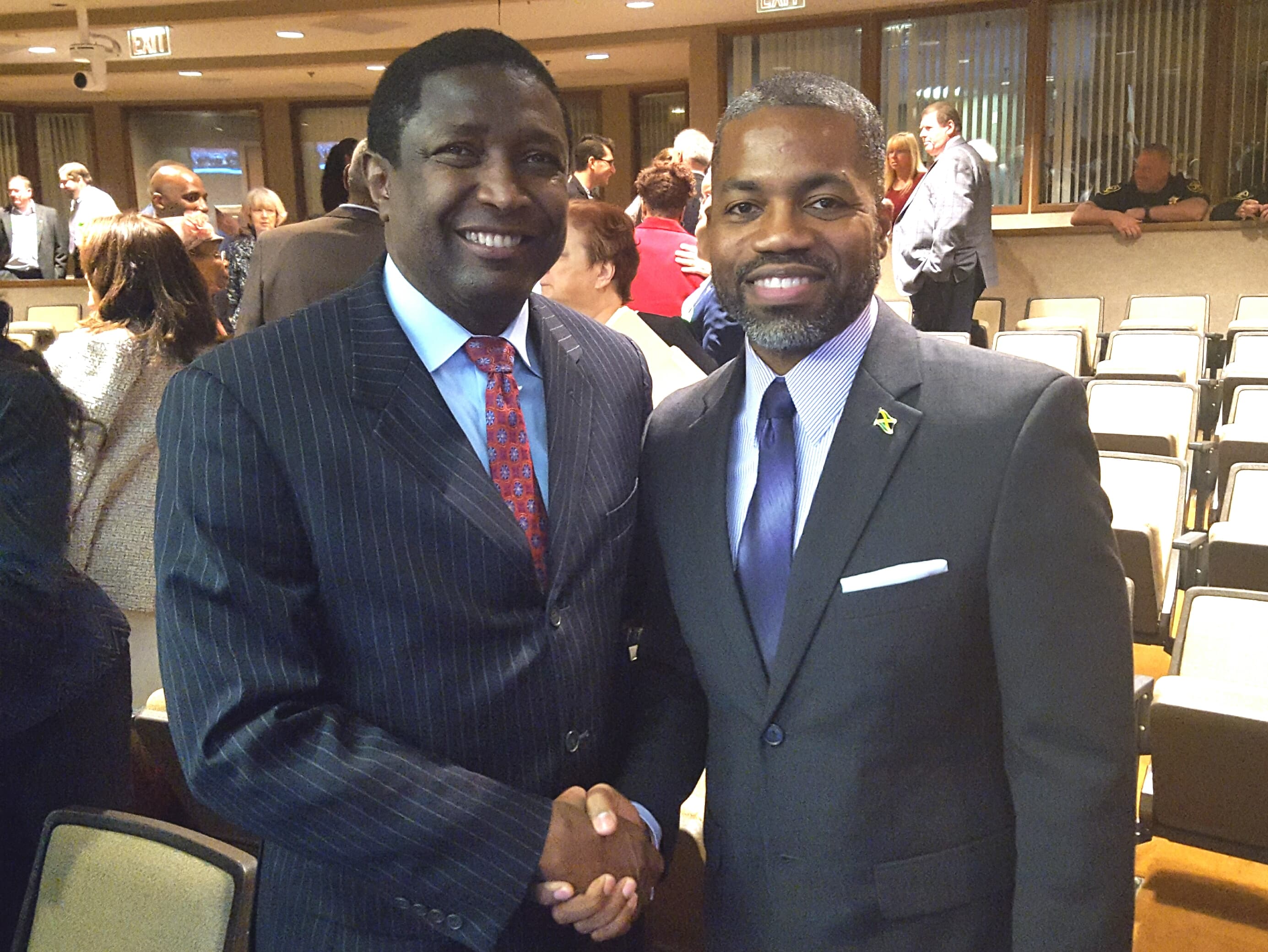 Dale Holness Sworn in as Broward Commissioner by Rep. Alcee L. Hastings