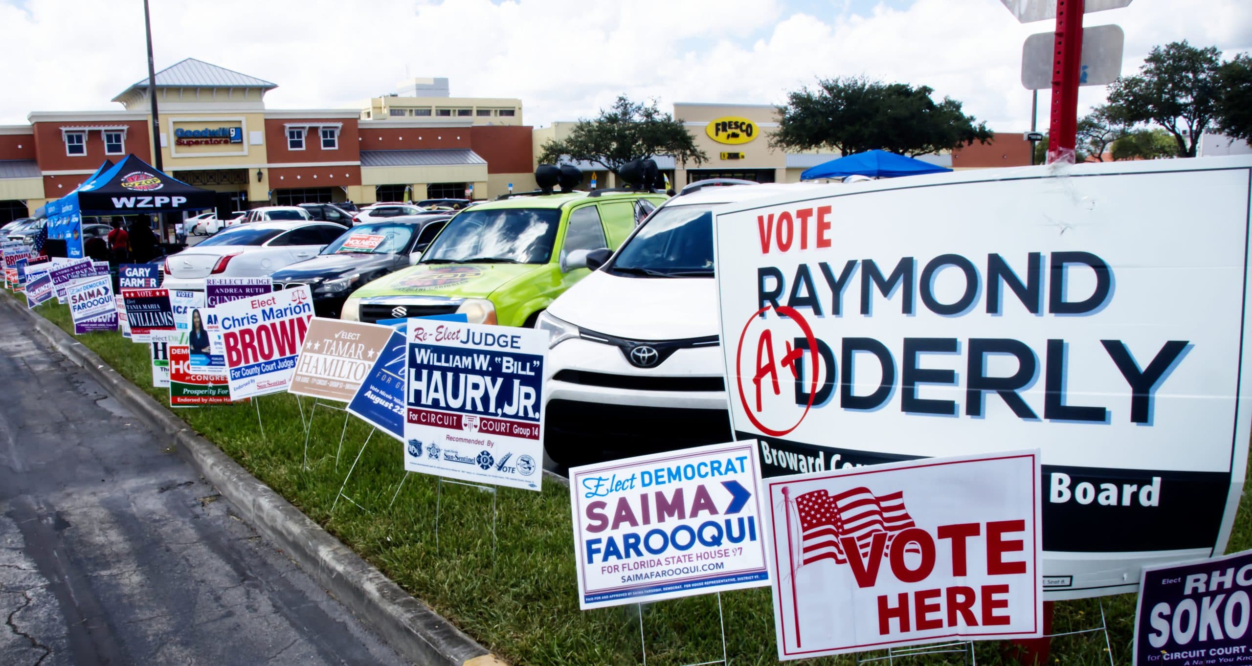 Early Voting Ends in Florida, Candidates Turn to Election Day Tuesday for Final Support