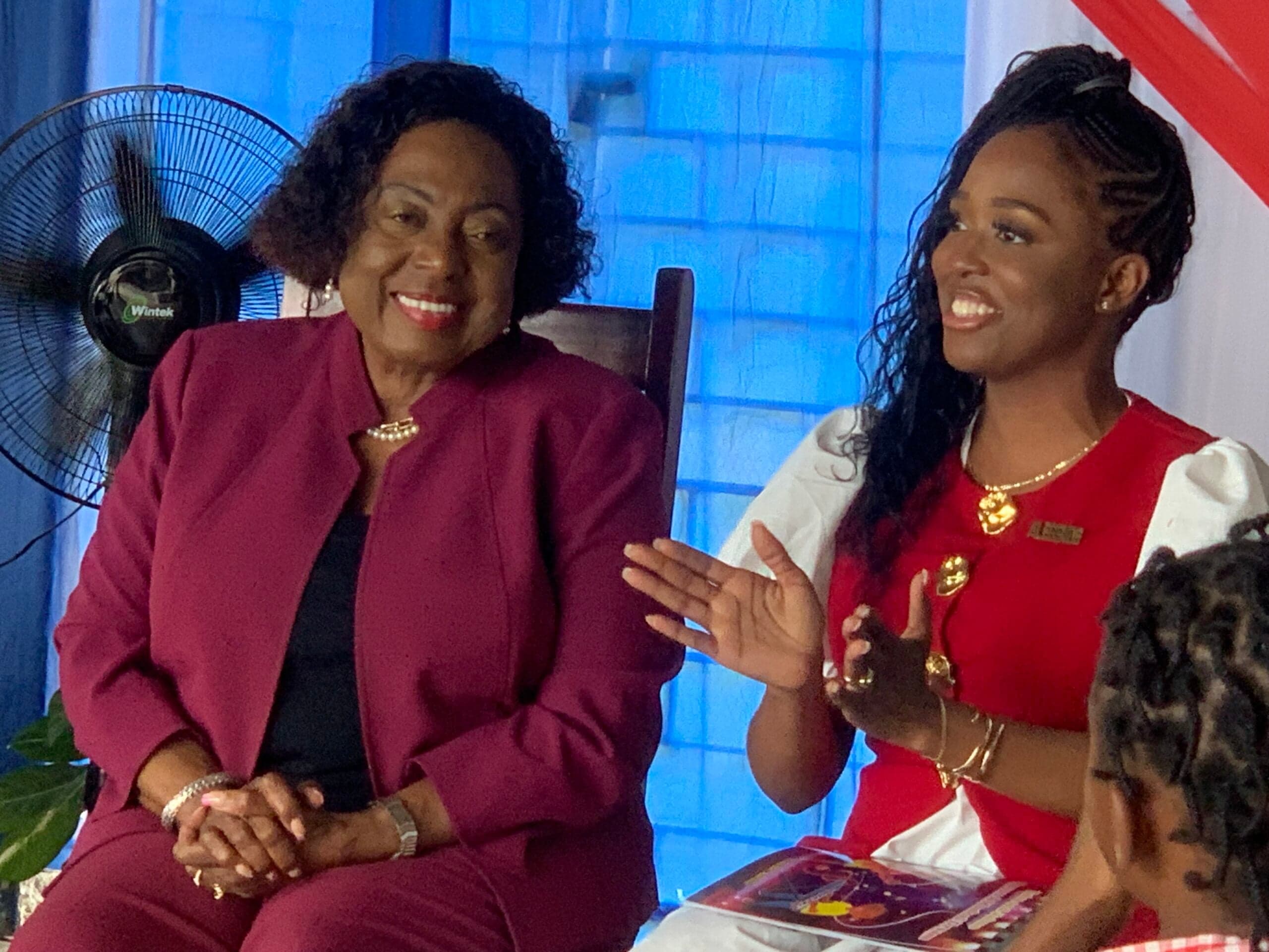 Jenelle Alexia receives Diaspora Excellence Award for cultural and literacy impact