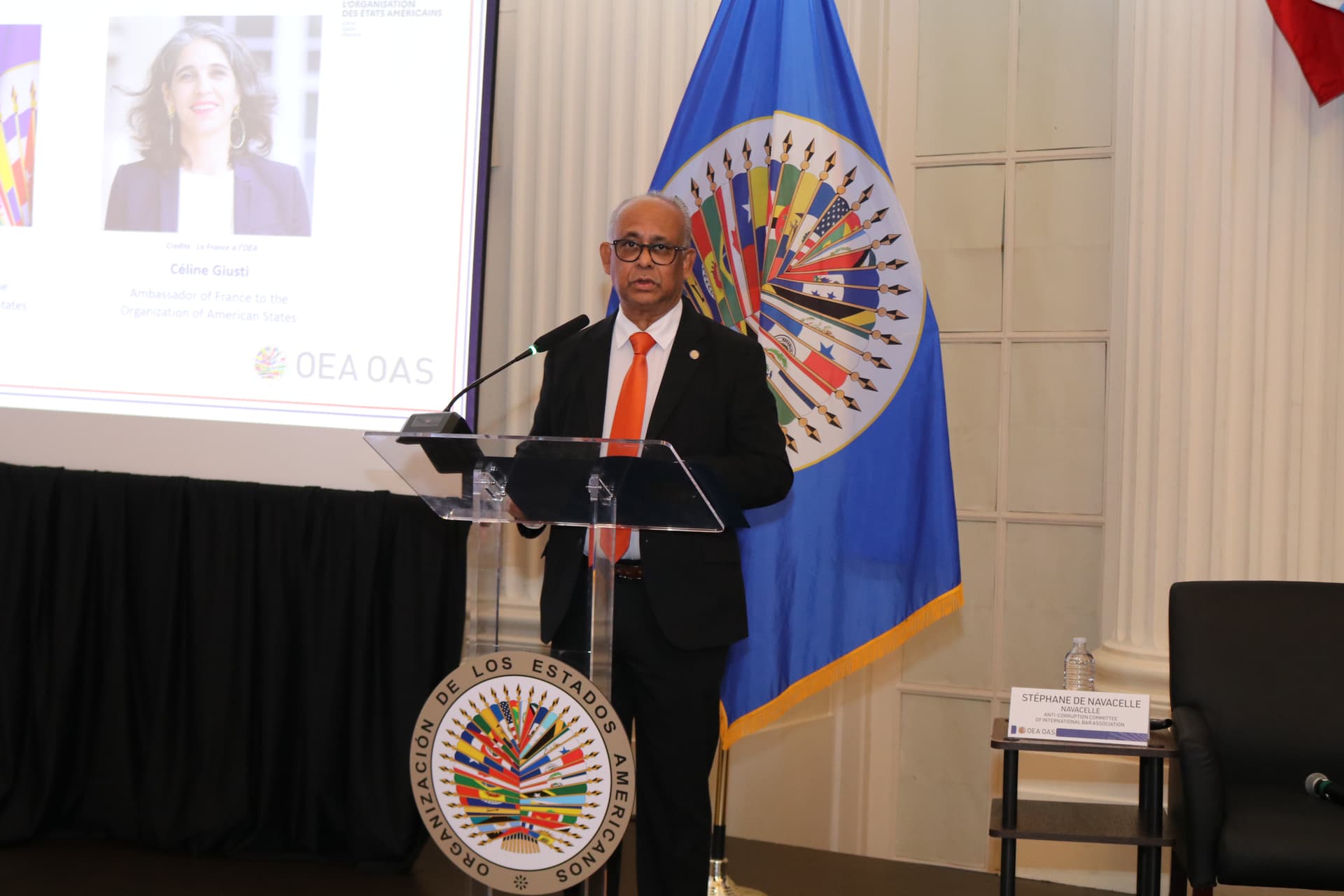 OAS chief warns corruption undermines development and public trust