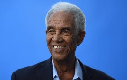 Sir Garfield Sobers visits Windies camp ahead of England series