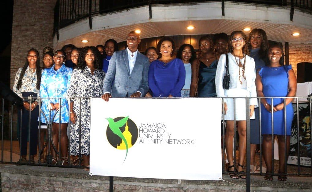 JHUAN awards over $100K in scholarships to Jamaican students at Howard University