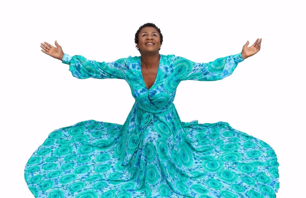 Minister Marion Hall new album "His Grace" is out