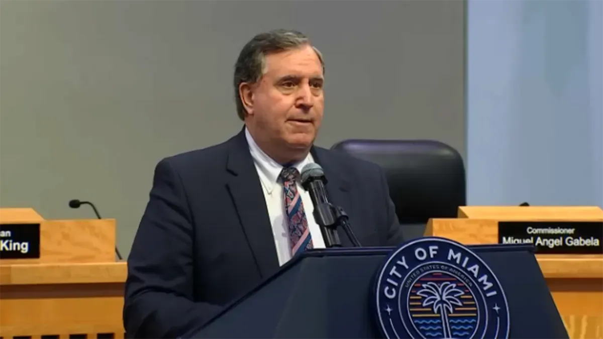 Miami Commissioner Joe Carollo resigns one week before term ends