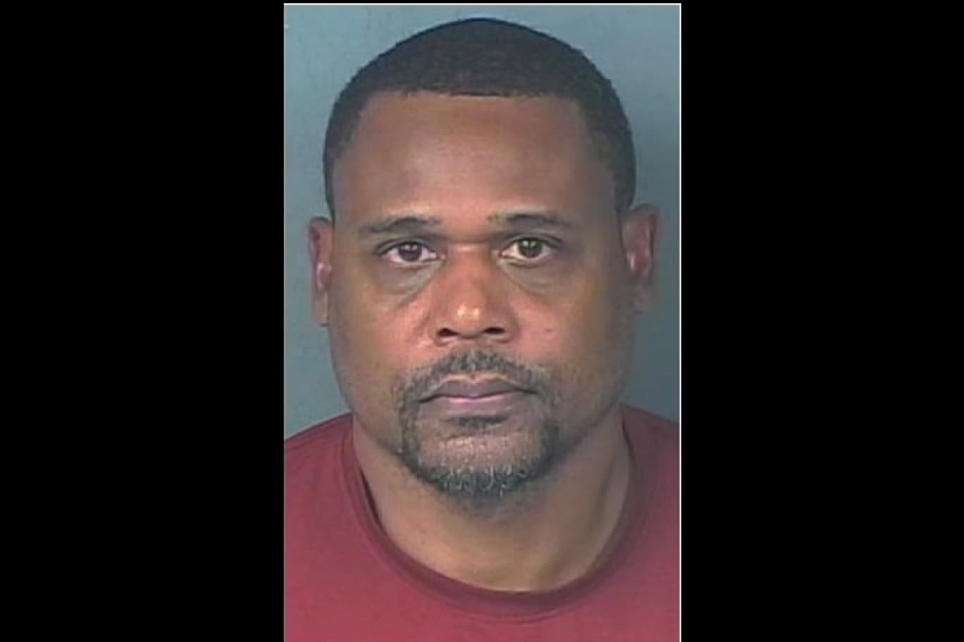 Jamaican teacher in Florida arrested for showing nude photos to student