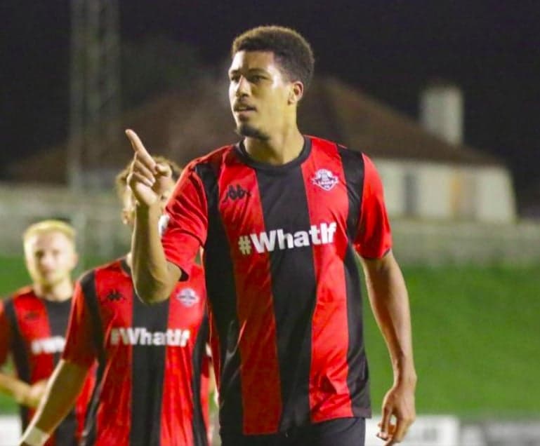 Bermudian striker Jonté Smith on target as Lewes go top