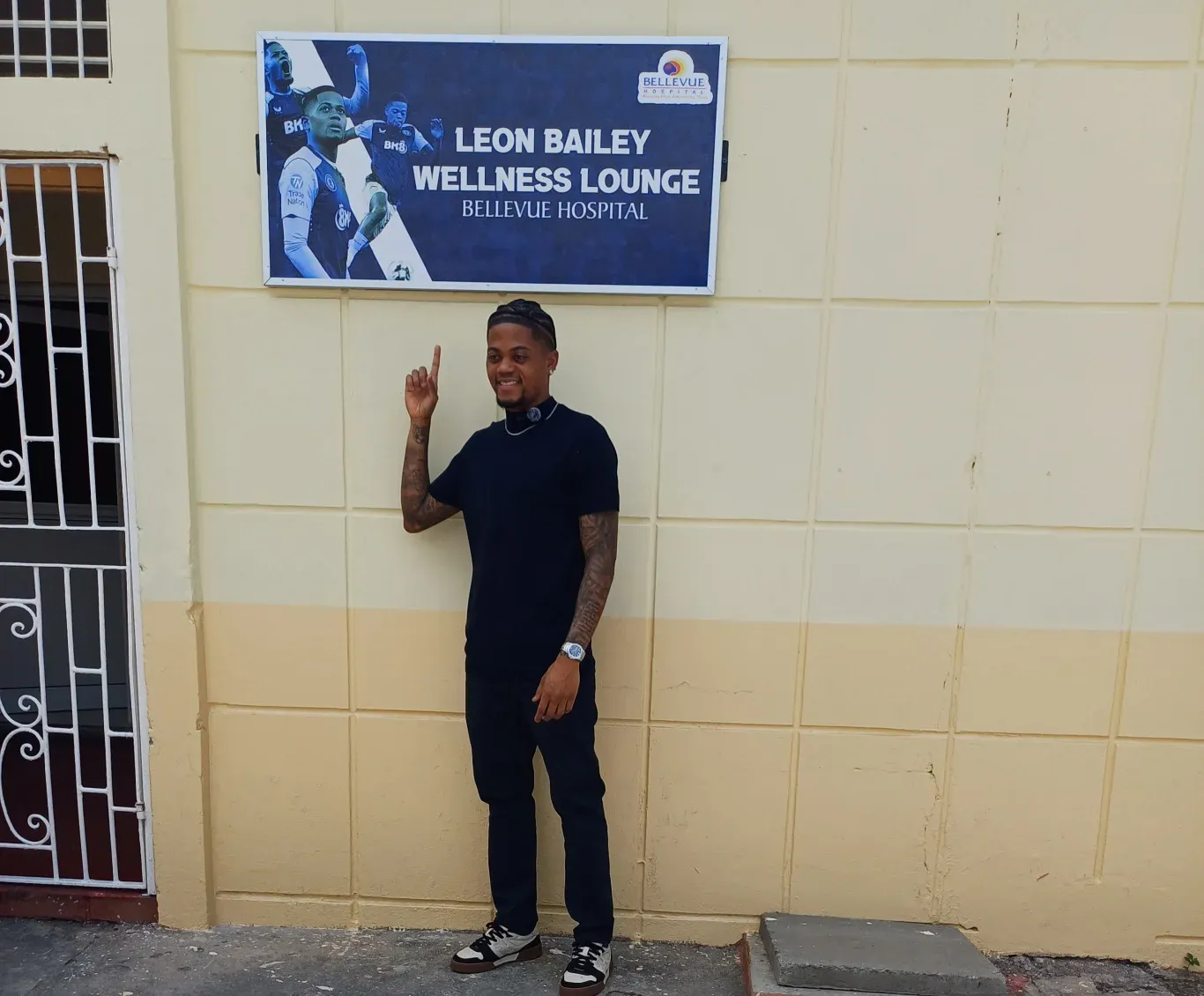 New Bellevue Hospital Family Room named in honor of Leon Bailey