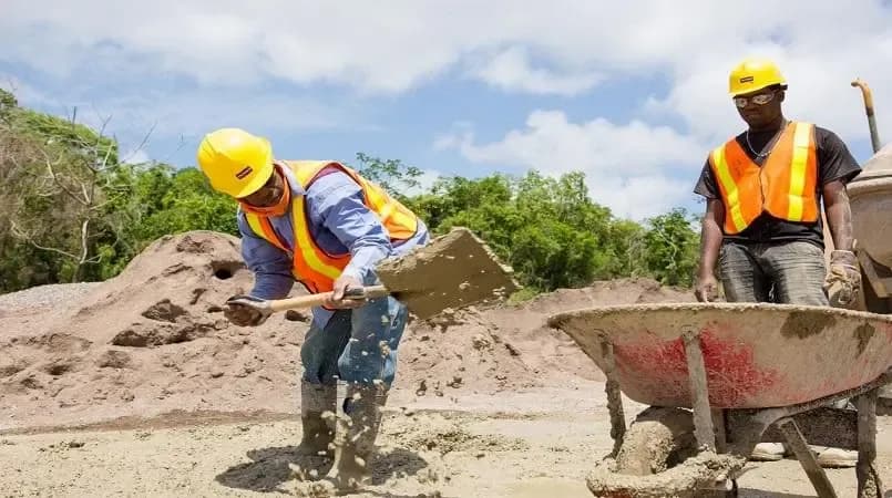 Jamaica’s unemployment rate falls to historic low of 3.3%
