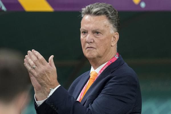 Netherlands under Van Gaal on cusp of advancing at World Cup