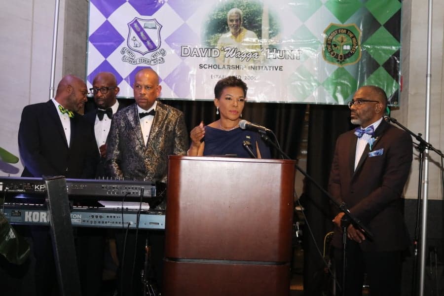 David "Wagga" Hunt Scholarship Fund Praised for Nurturing Jamaican Young Men