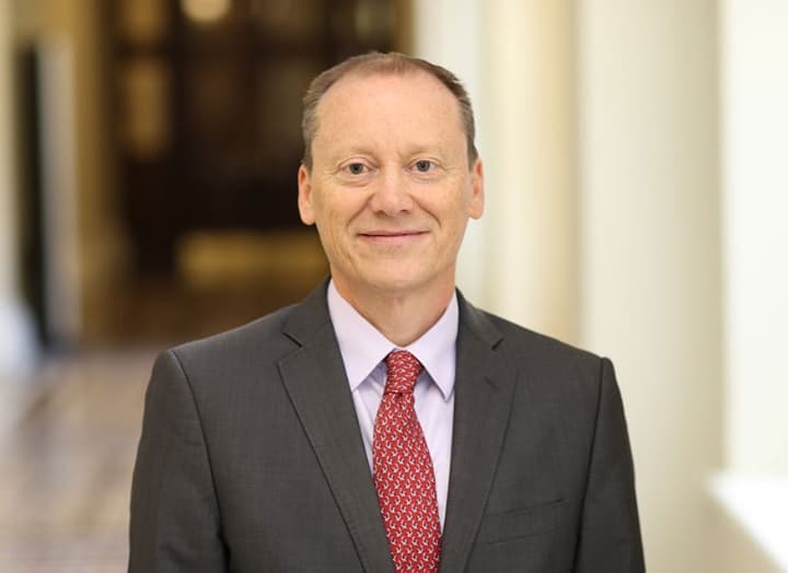 Commonwealth Office confirms Governor Martyn Roper’s permanent appointment in the Cayman Islands