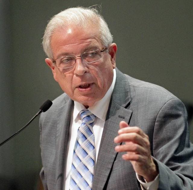 Miami Mayor and City Commissioner reaffirm commitment to immigrants