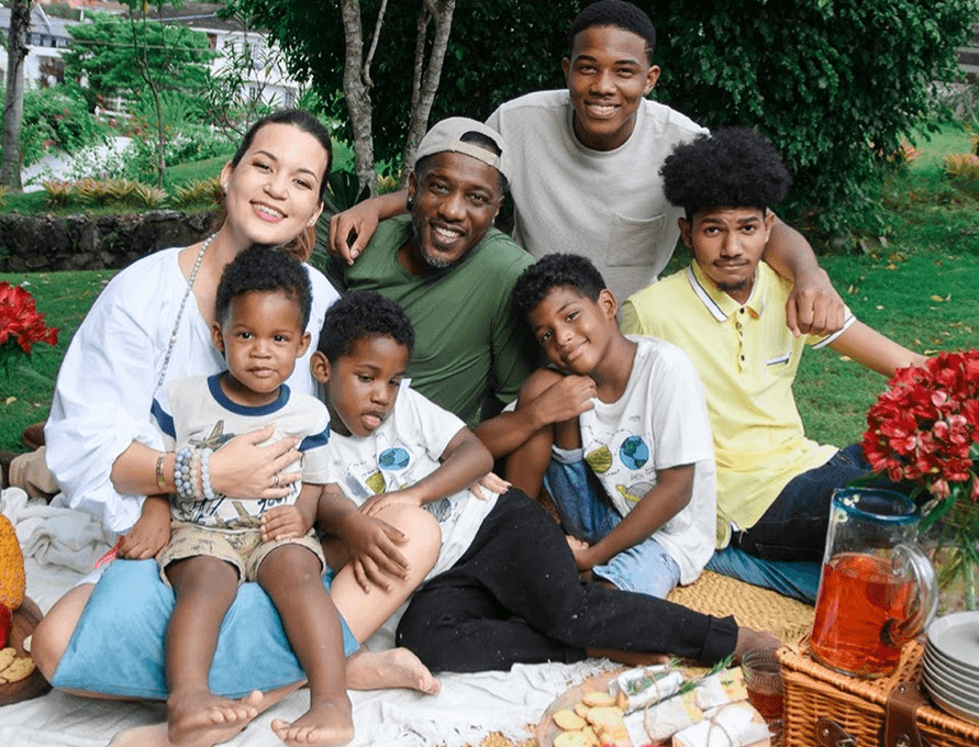 Why you should watch Jamaican Youtube hit, Meet the Mitchells