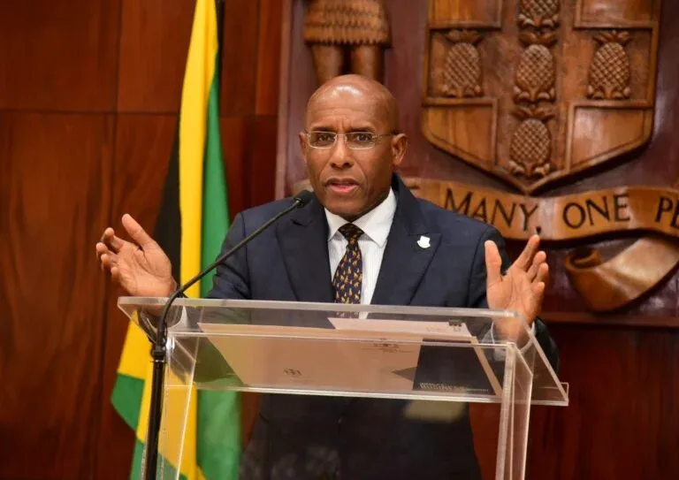 Small ganja farmers in Jamaica to get support from government