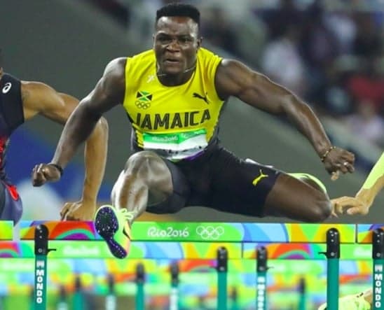 Sports briefs: McCleod to compete in 200 meters hurdles and Curry returns