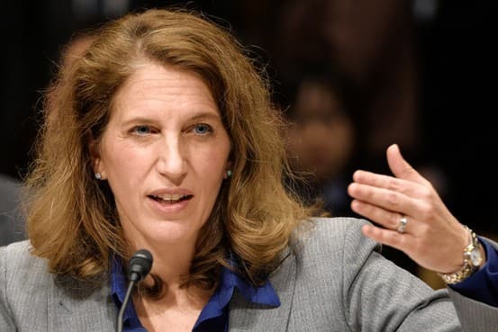 HHS Secretary Sylvia Burwell pushes Obamacare in Miami