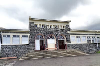 Grenada Government May Convert Second-Biggest Hospital to "COVID Hospital"