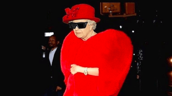 Rihanna upsets British with photoshopped pimages of Queen Elizabeth