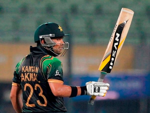 Kamran Akmal’s magnificence dims West Indies Champions’ hopes